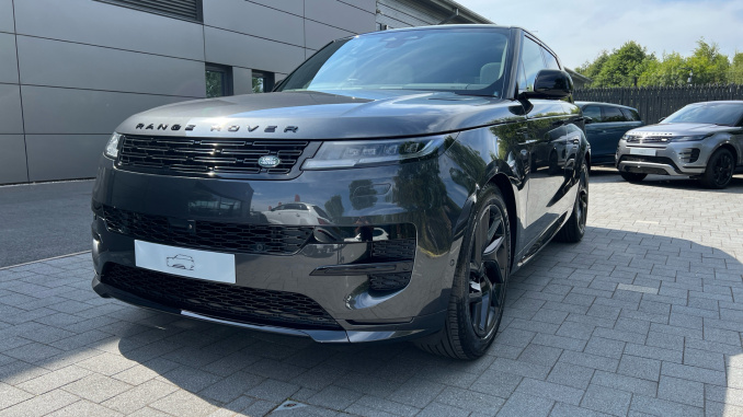 Land Rover Range Rover Sport 3.0 D250 Battersea Edition 5dr Auto Diesel Estate - Image 23
